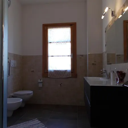 Moderna Grezzano Vila